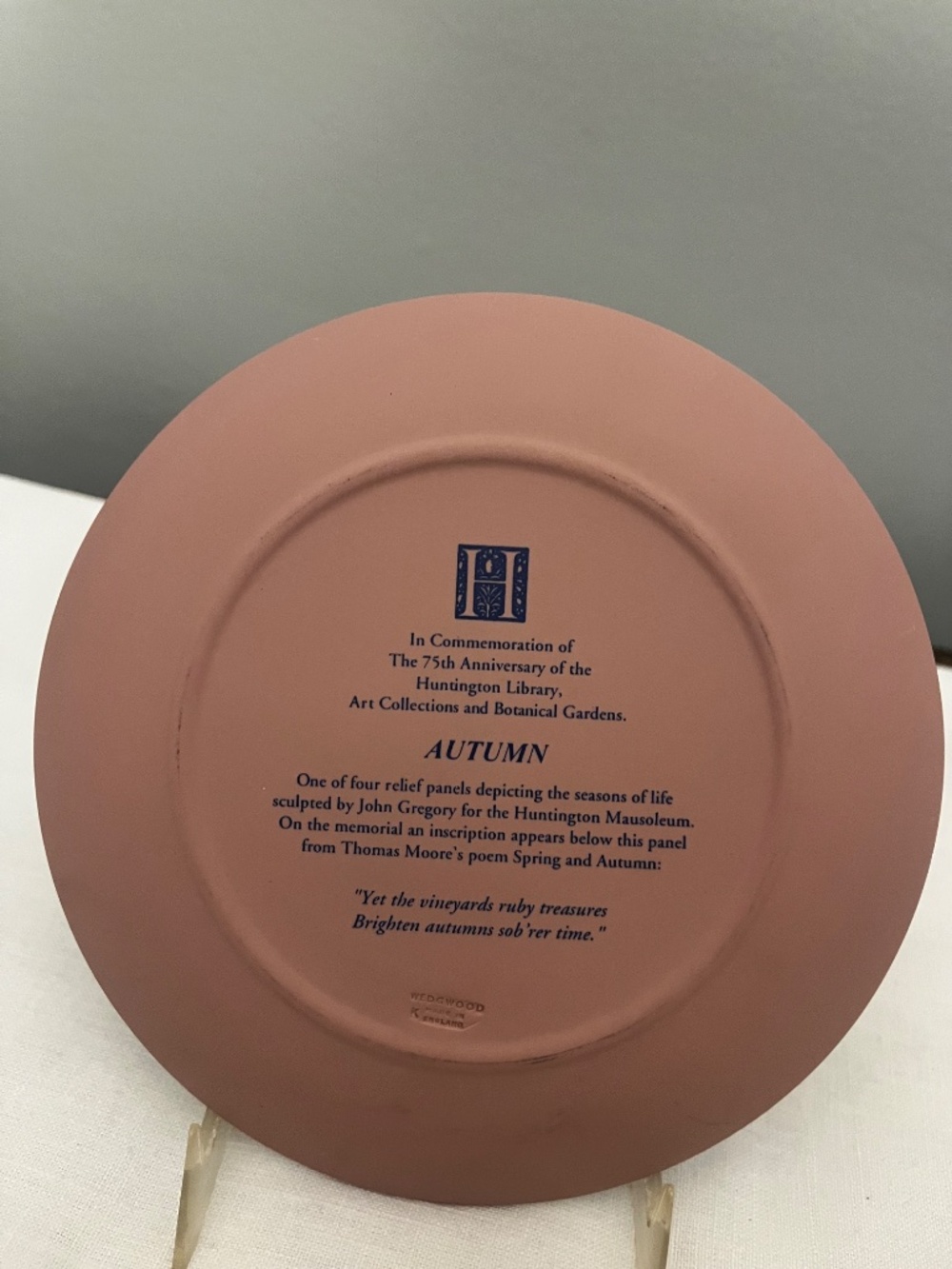 Pink Wedgwood Jasperware Autumn Plate / Seasons of Life Huntington Library - Picture 6 of 11